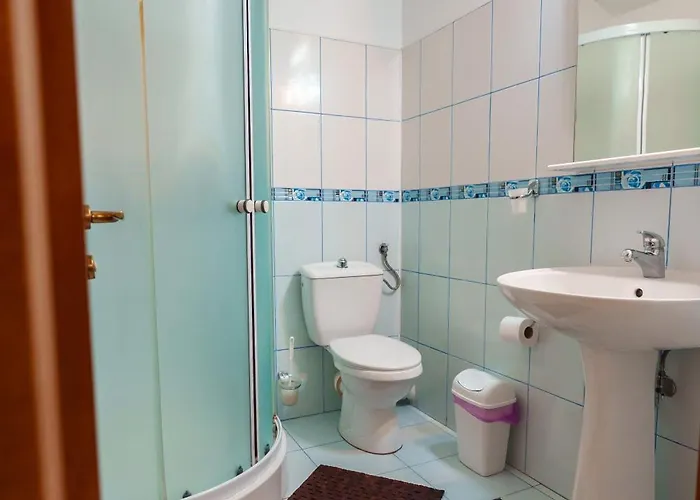 Raluca بيت ضيافة 3*