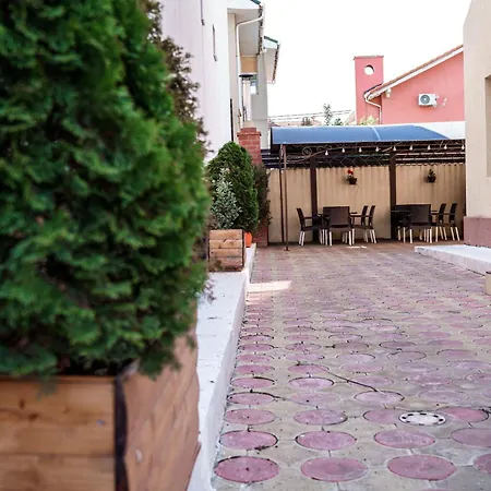 Guest house Raluca 3*