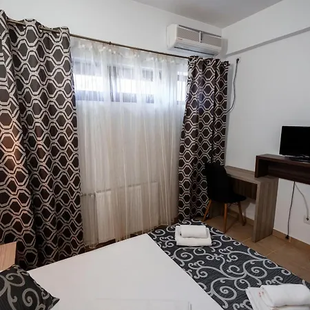 Raluca Guest house
