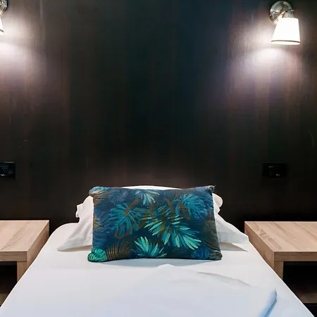 Guest house Raluca Navodari